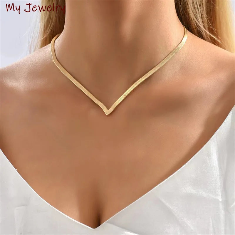 Fashion Women Hiphop Simple Gold Plated Geometric Neck Jewelry V Shape Snake Necklace