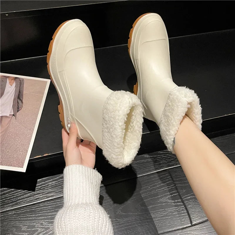 Fashion rain shoes women's winter cotton non-slip medium tube water boots short tube rain boots car wash kitchen rubber shoes