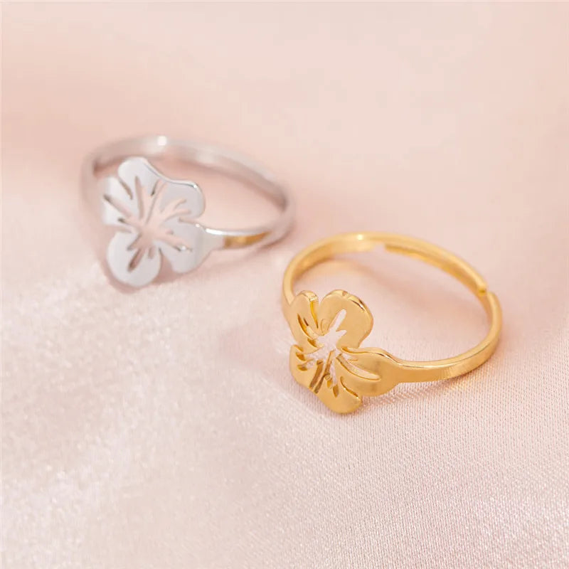 Exquisite Stainless Steel Lily Flower Adjustable Opening Rings Gold Plated Waterproof Finger Jewelry For Women Wedding Gift