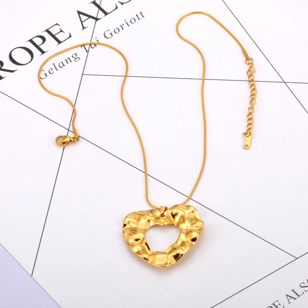 JeeMango Stainless Steel Handmade Cast Heart Pendant Necklace Gold Plated Waterproof Statement Neck Jewelry Bijoux Femme JN24074