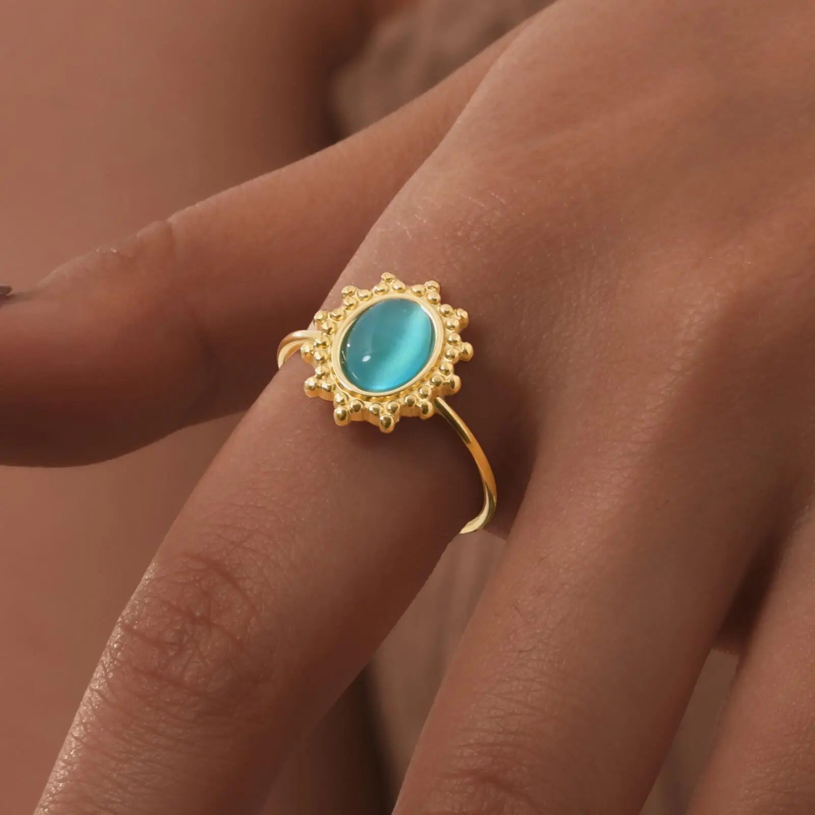 Waterproof Oval Healing Nature Stone Ring for Women, Stainles Steel Gold Plated Open Adjustable Finger Ring Vintage Jewelry