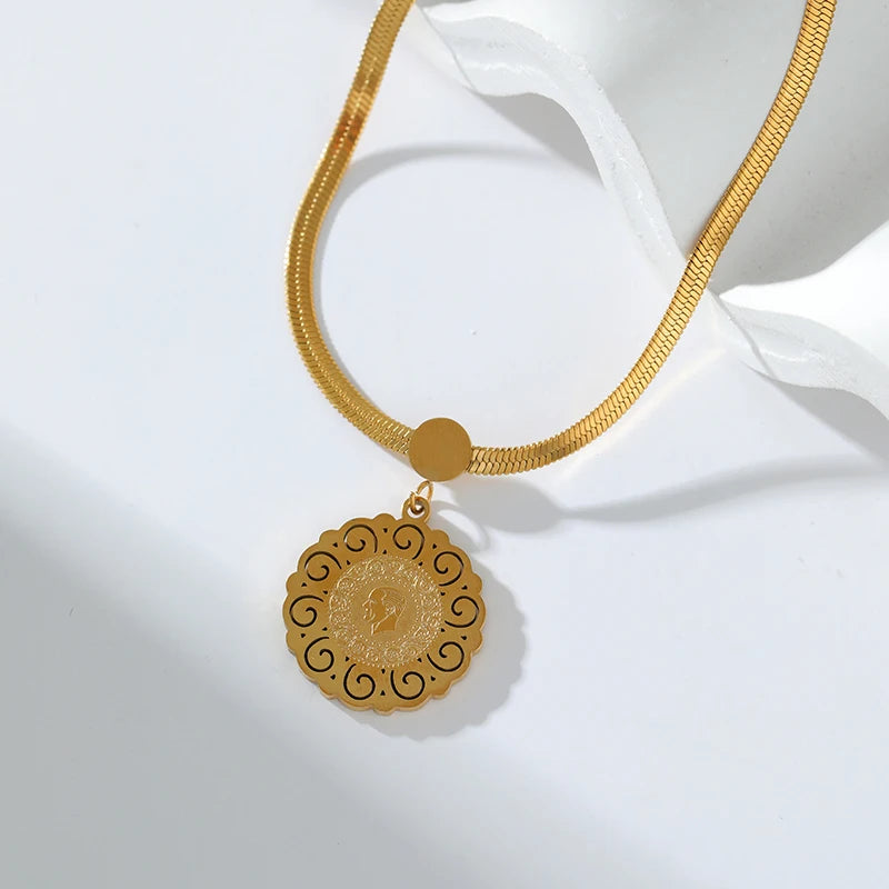 EILIECK 316L Stainless Steel Portrait Coin Pendant Necklace For Women Fashion 18K Gold Plated Neck Chain Waterproof Jewelry Gift