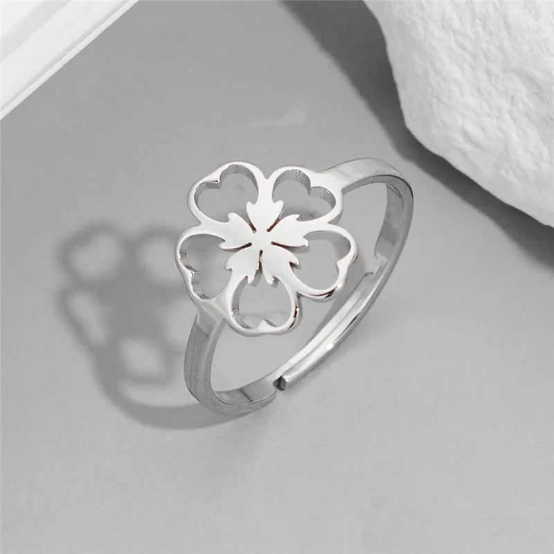 Exquisite Stainless Steel Lily Flower Adjustable Opening Rings Gold Plated Waterproof Finger Jewelry For Women Wedding Gift