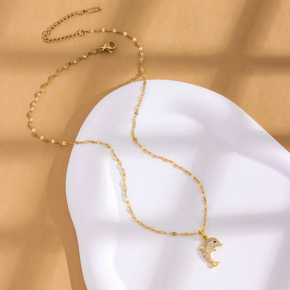 New In Sweet Cute Zircon Crystal Dolphin Pendant Necklaces For Women Trendy 18K Gold Plated Stainless Steel Neck Chain Jewelry