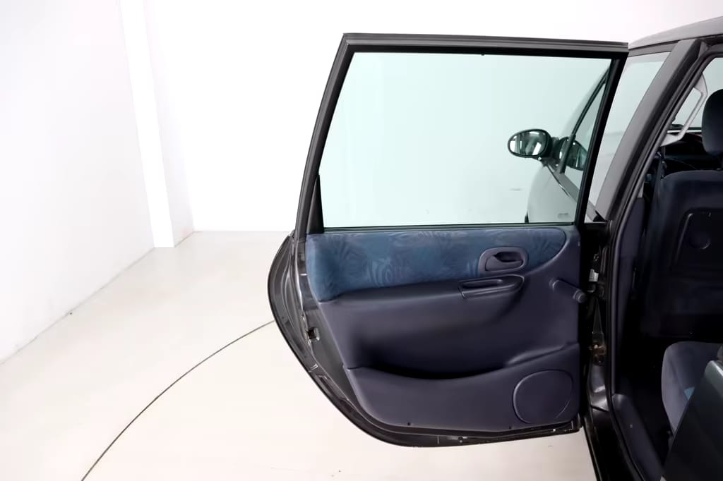 Renault Espace.                              RXE 2.0