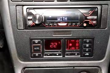 Audi A4.                                          Avanti 1.8 5V*Klimaautomatik